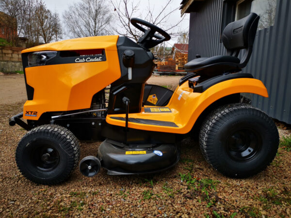 Murutraktor Cub Cadet XT2 PS107