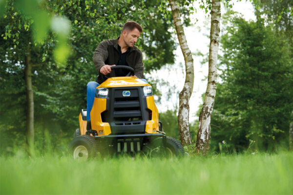 Murutraktor Cub Cadet XT2 PS107